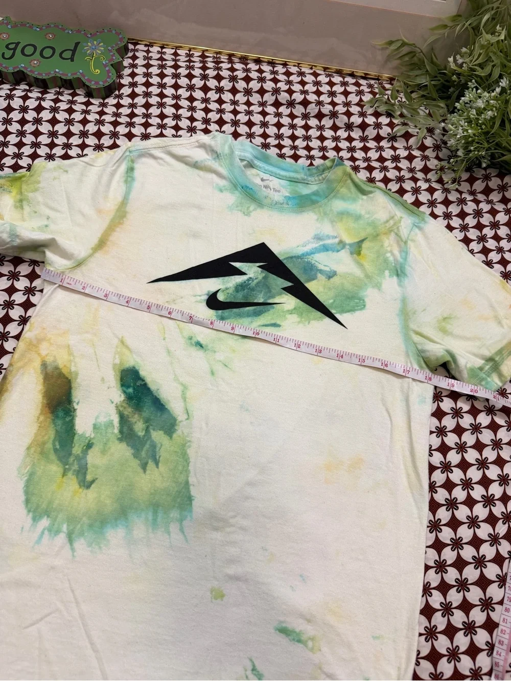Nike White Tie-Dye Short Sleeve T-Shirt with Black Logo